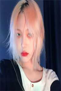 活成前任白月光后，她桃花朵朵开长篇小说阅读