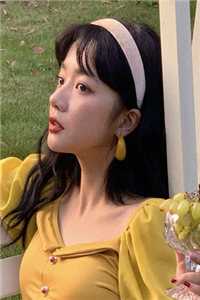 活成前任白月光后，她桃花朵朵开精品