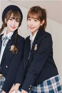 精选小说活成前任白月光后，她桃花朵朵开