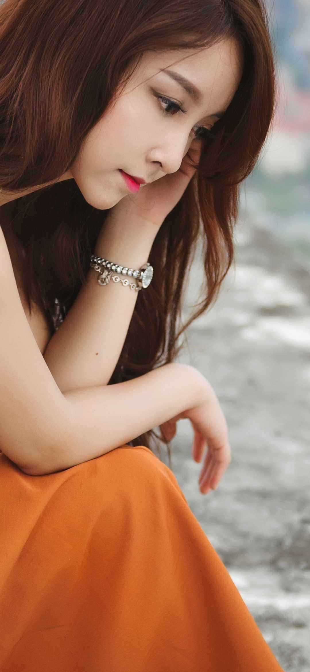 活成前任白月光后，她桃花朵朵开全集阅读