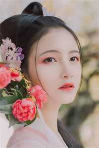 被聘为妃后，傲娇王爷赔上一生热门小说