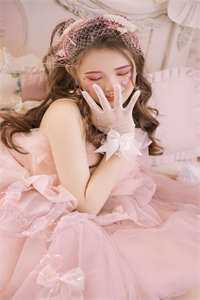 畅读全文版穿成霸总的傻子老婆