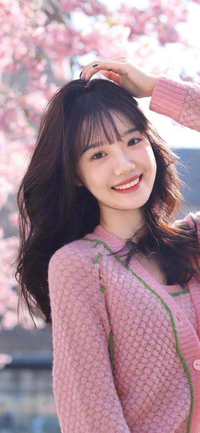 升级流：我模拟后，世间无敌了精彩小说