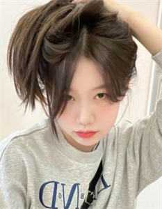 女帝别慌，朕的后宫你来做婢女无删减全文