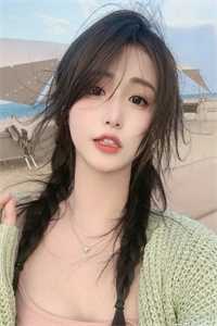 为留住皇后娘娘，陛下开始用男色了未删节