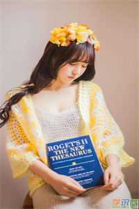 上山砍柴，被仙女缠身