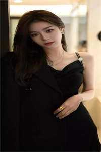 猛龙归来，美女请自重主角是