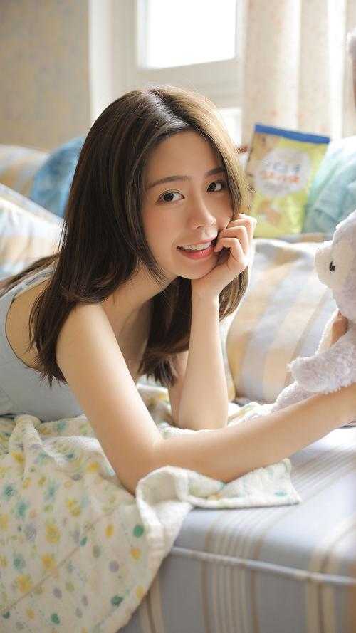 我资助的女友爱上了贫困生