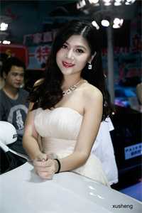 穿越成路人甲后把反派捡回家了1