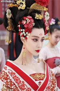 结婚前未婚妻要给竹马生孩子，那我换新娘