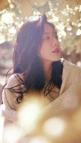 和导演老公离婚后，我成了他死对头的女主角