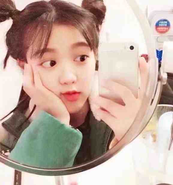 蛊娘娘：本座的洞府不收童工