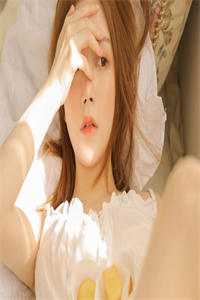 大年三十公婆一家将我切碎喂丧尸