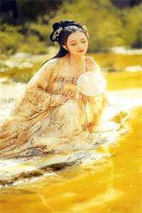小说在初雪时见你by梁修远江以婳