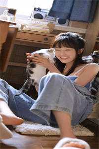 鱼缸里的美人鱼