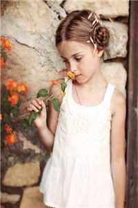 山洪暴发，妻子选择救男闺蜜