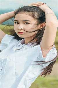 他想做她的英雄，凭啥拿我当血包