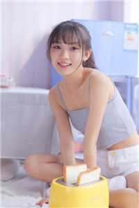 楼上美女不是人