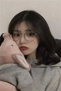 地下恋八年，男友背着我结婚