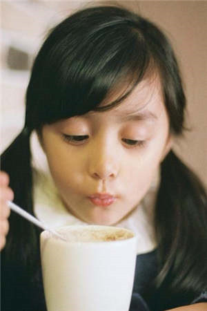 阎王夫君喂我绝子汤，我跳入轮回后他一夜白头下载