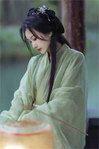 **乡村爱情的诗篇小花爱丽丝**