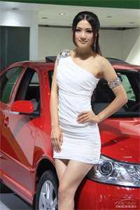 全班重生，末世女团劈腿杀