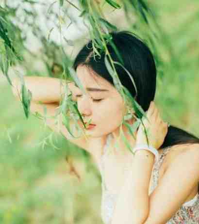女友和竹马景点玩，我转身离去沈世秦苏软星无删减+无广告