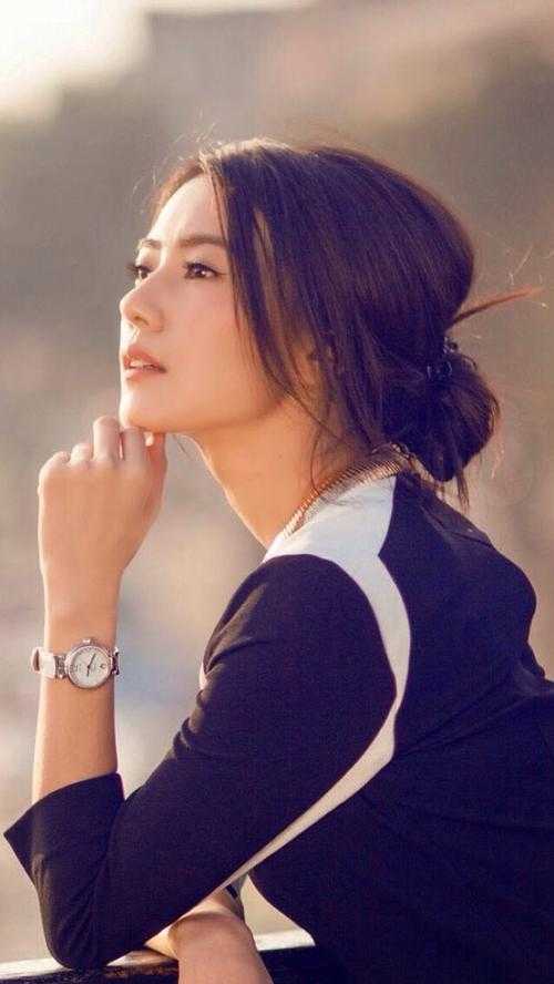 沈涵熙韩菱嫣写的小说被亲娘沉塘后，侯府千金她杀疯了