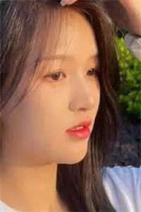 攻略成功后，系统说闺蜜死在了疯批国师怀里:(番外)+(全文)