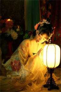 午夜悄悄说