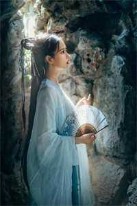 快跑！一不小心撩到个魔王夫君全文