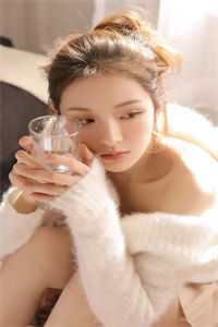 折玉枝：残王腿疾藏我十年蛊小说