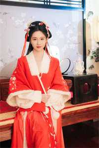 恶毒女儿重生后，跪求妈妈原谅雅玲热门:前文+后续