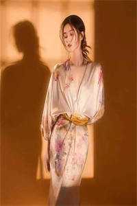 我为入殓师当超度世间一切魂番外+无删减