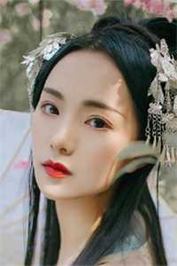 看到弹幕后，我从配角逆袭成了主角番外
