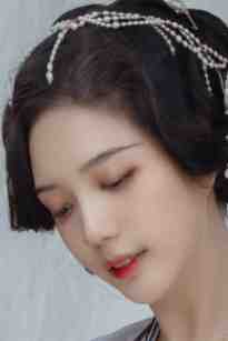 琥珀与三重月亮的女儿们无删减+无广告