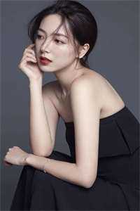 男友私下说我是蠢材无删减+无广告