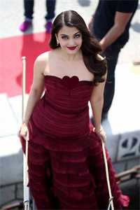 我死遁后，用我给白月光续命的丈夫后悔了宋逸辰何雨薇:前文+后续