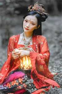 绑定整蛊系统后，霸总跪求我直播无删减+无广告