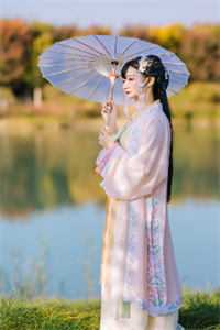 婚礼当天真千金被小三，假千金得逞后装富未婚夫悔疯了:全文+后续+结局