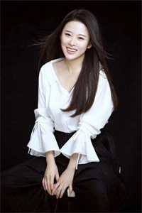 影帝男友背着我和女1号激吻，我直接开办选夫宴唐音顾崇全文+后续+结局