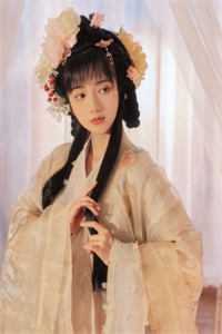叛军来犯，未婚妻为等竹马不愿撤离前文+番外