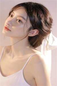 废柴剩女加入暮光之城之千年等待卡尔凯伊斯特大结局