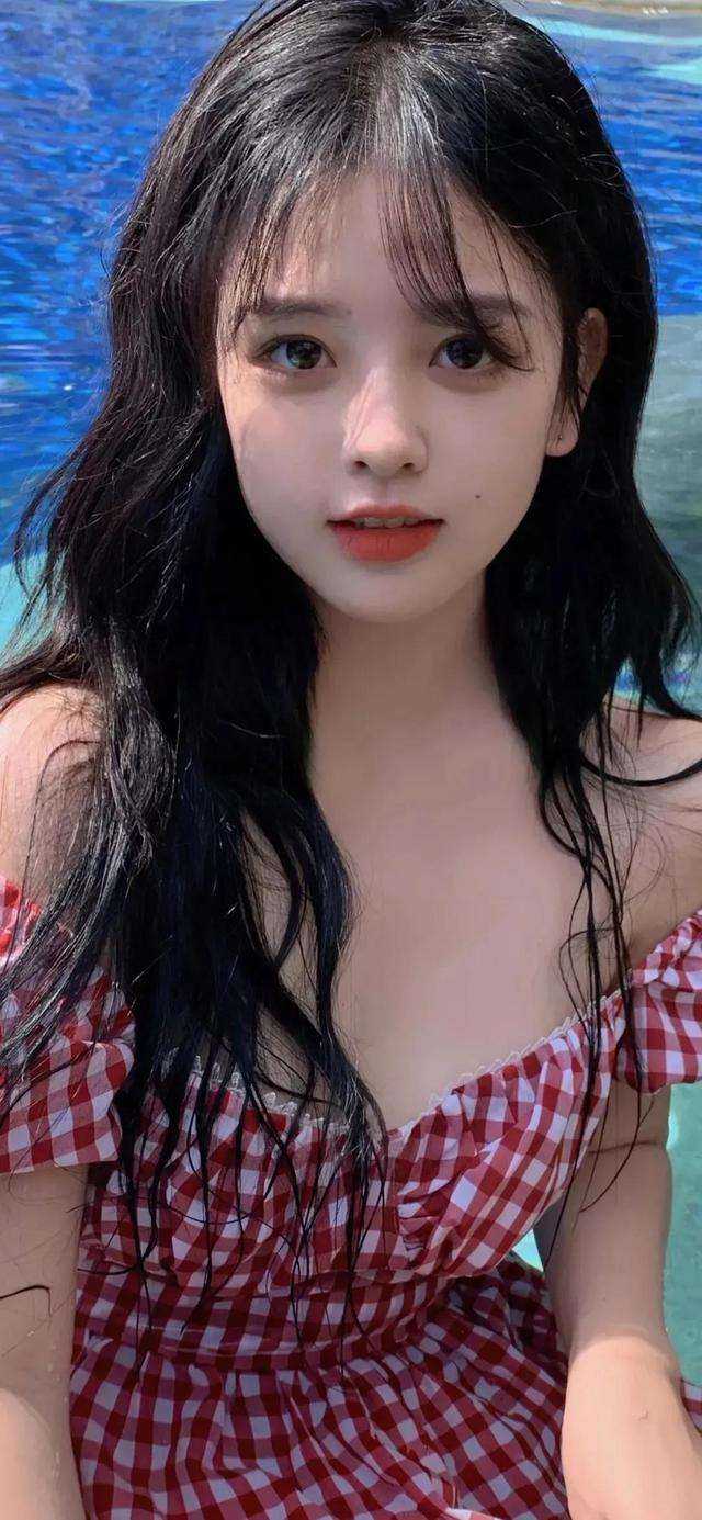 闪婚后，发现老公是高冷顶流全文无删减