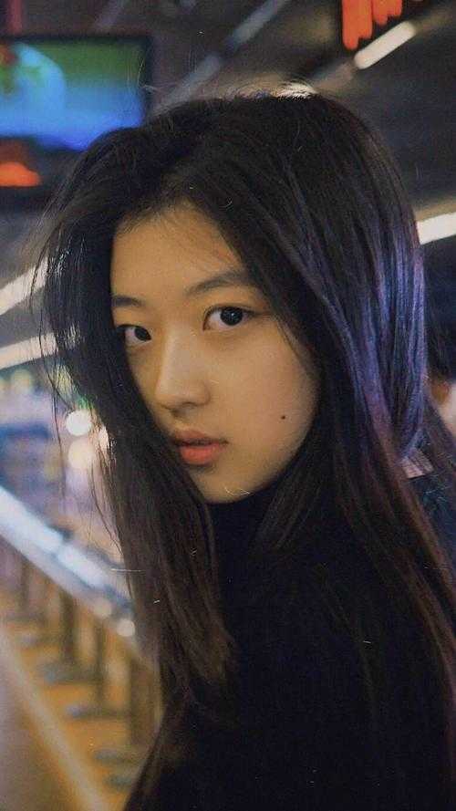 军火狂妻，七零新婚夜炸翻天前文+番外