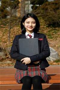 全校都知道我被女友绿了之后后续