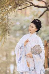 爱上20年前死敌的青梅竹马云清岚苏璃全文