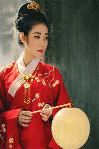 总裁夫人喜当妈：DNA炸出亲生女傅承聿苏晚无删减全文