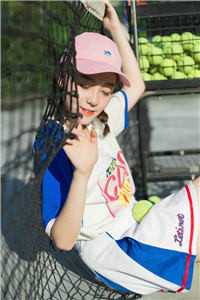 心声泄露后，恶毒女配登基了小说