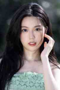 姐姐是个诗人，性情高雅